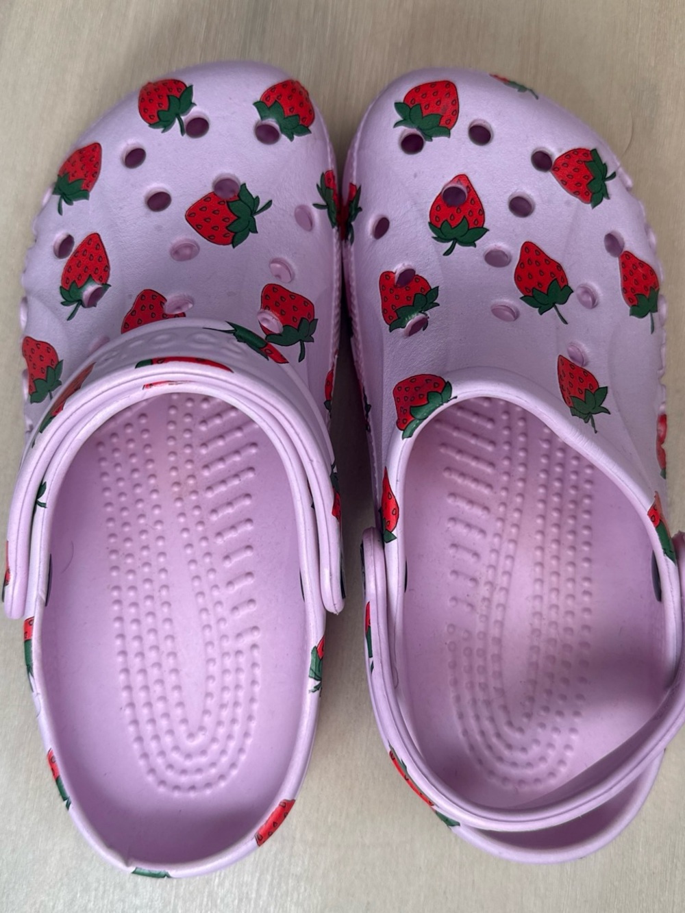 CROCS Baya Seasonal Ballet Pink Strawberry Print Clogs
